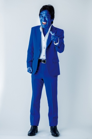 松崎しげる 青い 松崎獅ぶる に変身 笑撃ポスター公開 まさか青くなるとは Oricon News