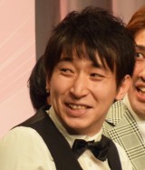 �V�l�^�o�g���wCHANGE A+�x1�ʂ̓_�C�X �n�u�T�[�r�X�̃s���|�l�P��A STAGE�͉�� 