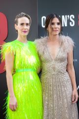 �w�I�[�V�����Y8�x�x�������Ȃ��璧�񂾎B�e �T���h���E�u���b�N�u�{���̗F��𓾂��v 