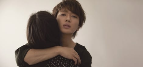 画像 写真 a西島隆弘 Anan 表紙で魅力的な 耳キス に挑戦 2枚目 Oricon News