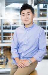 �w�C���N���f�B�u���E�t�@�~���[�x35���~���̃q�b�g�A�s�N�T�[�œ������{�l�N���G�C�^�[�ɕ����`�������K���� 