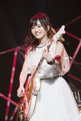 DVD�w�R�{�� LIVE TOUR 2017 �`identity�`�x�i2018�N2��16�������^laugh out loud records�j 