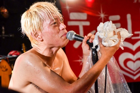 画像 写真 余命3年公表イノマー 口腔底がん手術前にライブ強行 集大成の裸締め 6枚目 Oricon News
