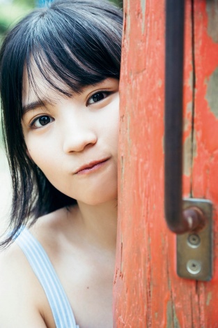 画像 写真 Akb48のニューヒロイン 矢作萌夏 輝くワンピース姿披露 16歳の超絶美少女 2枚目 Oricon News