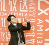 �������V��A���̃��W�I�p�[�\�i���e�B�[�Ƀm���m�� �ڕW�͒�̃Q�X�g�o��? 