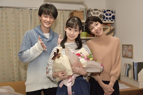 井本彩花 15歳のバースデーに木村佳乃から愛の平手打ち Oricon News