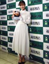 ���c�����A�n���E�����ŎB�e�����t�@�[�X�g�ʐ^�W�Ɂu�h�L�h�L���܂��v 