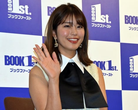 画像 写真 左足首骨折の稲村亜美 手術直前にイベント 驚異的な回復力を見せたい 2枚目 Oricon News