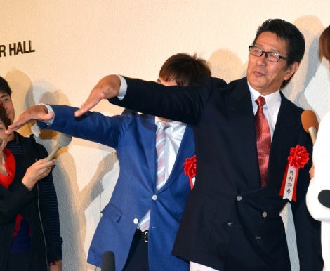 サンミュージック50年史 サンミュージック50年史 image_ce4adef262c58358bb6790b1