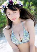 17歳の次世代グラビアクイーン候補 安藤咲桜 南国でグラマラスな水着姿を披露 Oricon News