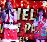 �؂��A��イ�����郉�C�u�ŎY�㏉���̏� �v�X�̕v�w�����Ƀt�@������ 