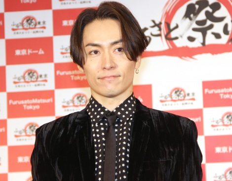 Exile Tetsuya 青森ねぶた祭り 跳人 で筋肉痛 ふくらはぎを痛めた Oricon News