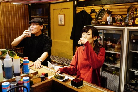 画像 写真 武田梨奈 酒場放浪記 の吉田類は 理想 ワカコ酒4 でコラボ実現 7枚目 Oricon News