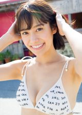 画像 写真 19注目女優 吉田志織 初水着で ヤンマガ 表紙に大抜てき グラビア界に新星誕生 2枚目 Oricon News