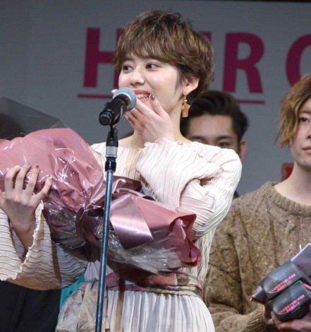 uHAIR OF THE YEAR3v{TfI[fBṼOv (C)ORICON NewS inc. 