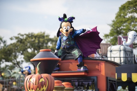 「スプーキー“Boo!”パレード」(C)Disney 
