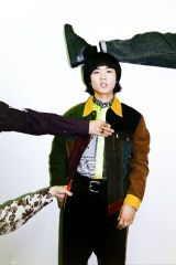 OKAMOTO�fS�I�J���g���C�W�A�xFoot Works�V�ȂŃ{�[�J���� ���e����̉̏��� 