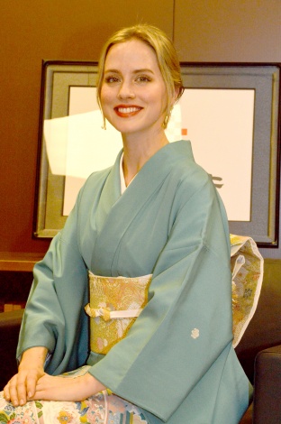 画像 写真 ナタリー エモンズが文化庁表敬訪問 じょんのび日本遺産 がテレビ初タイアップ 5枚目 Oricon News