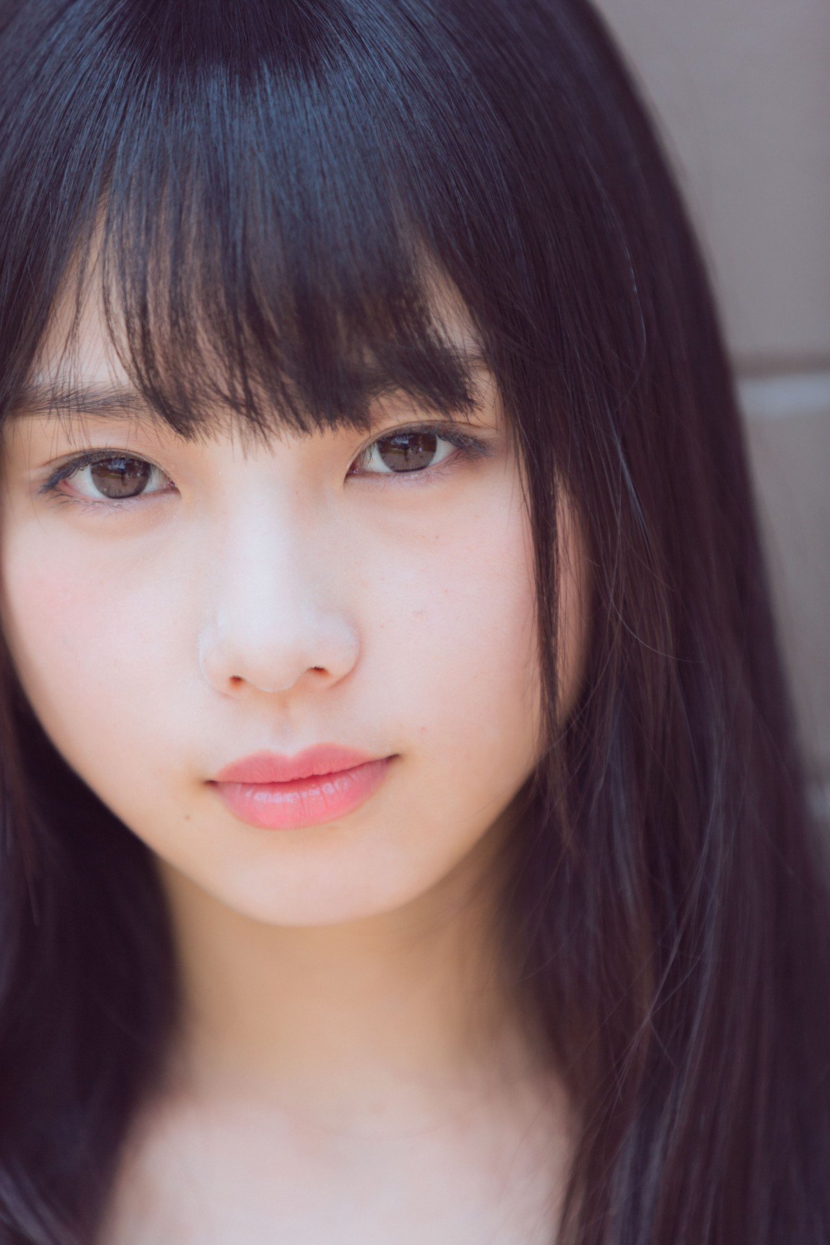 画像・写真 | 乃木坂46与田祐希、初写真集が3度目重版 ロングヒットで累計発行10万9000部に 3枚目 | ORICON NEWS