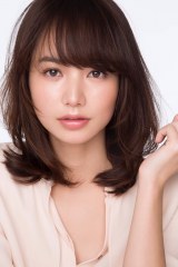 ���f���̎O�}������A��ʒj���Ƃ̌����񍐁u���ʂ̎���S���t�v 