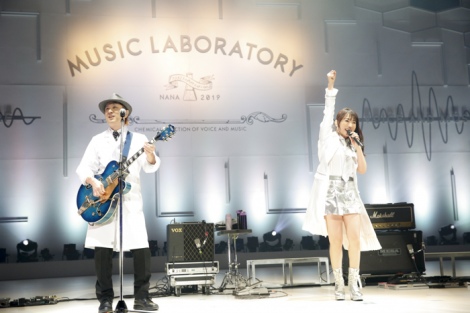画像 写真 水樹奈々 愛媛で凱旋ライブ ただいまー 早見沙織との美声共演に涙するファンも 4枚目 Oricon News