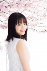 �L�������A���J�̍��ƋP���X�}�C�� ��l�ɐ����������ʂȕ\����I 