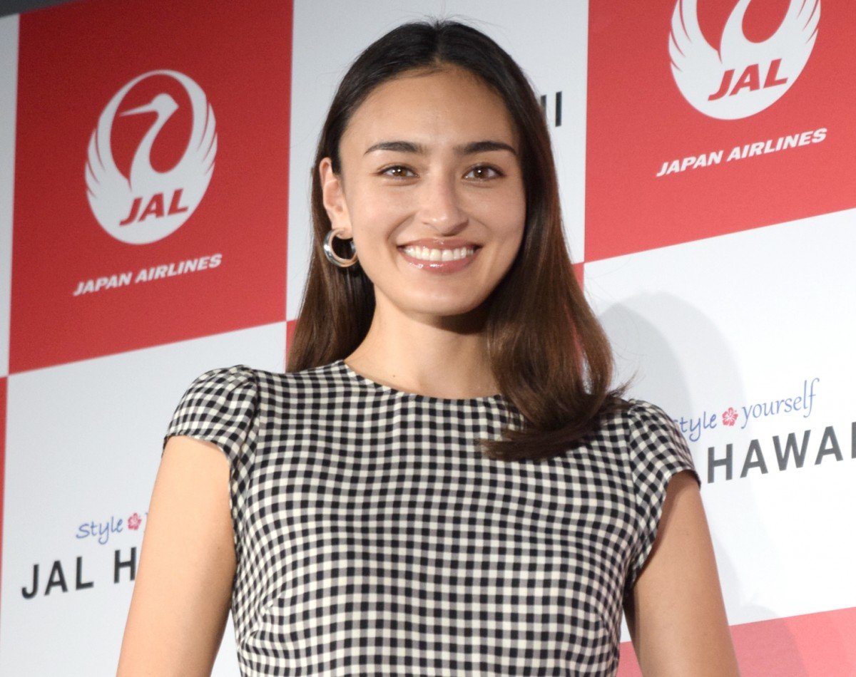 長谷川潤 ハワイを踊る〈2枚組〉 Amazon.co.jp: 長谷川潤 ハワイを踊る [DVD] : 長谷川潤, ナラニ