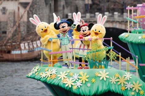 東京ディズニーシーの新ハーバーショー『Tip-Topイースター』（C）Disney 