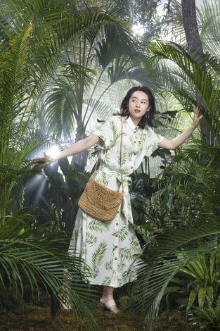 ファッションブランド「H&M」の新キャンペーン「GOLDEN PASS（ゴールデンパス）」のアンバサダーに就任した清野菜名 
