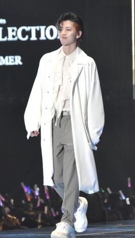 画像 写真 Tgc19ss 川村壱馬は甘えん坊 兄 鈴木伸之 現場で抱きついてくる 28枚目 Oricon News