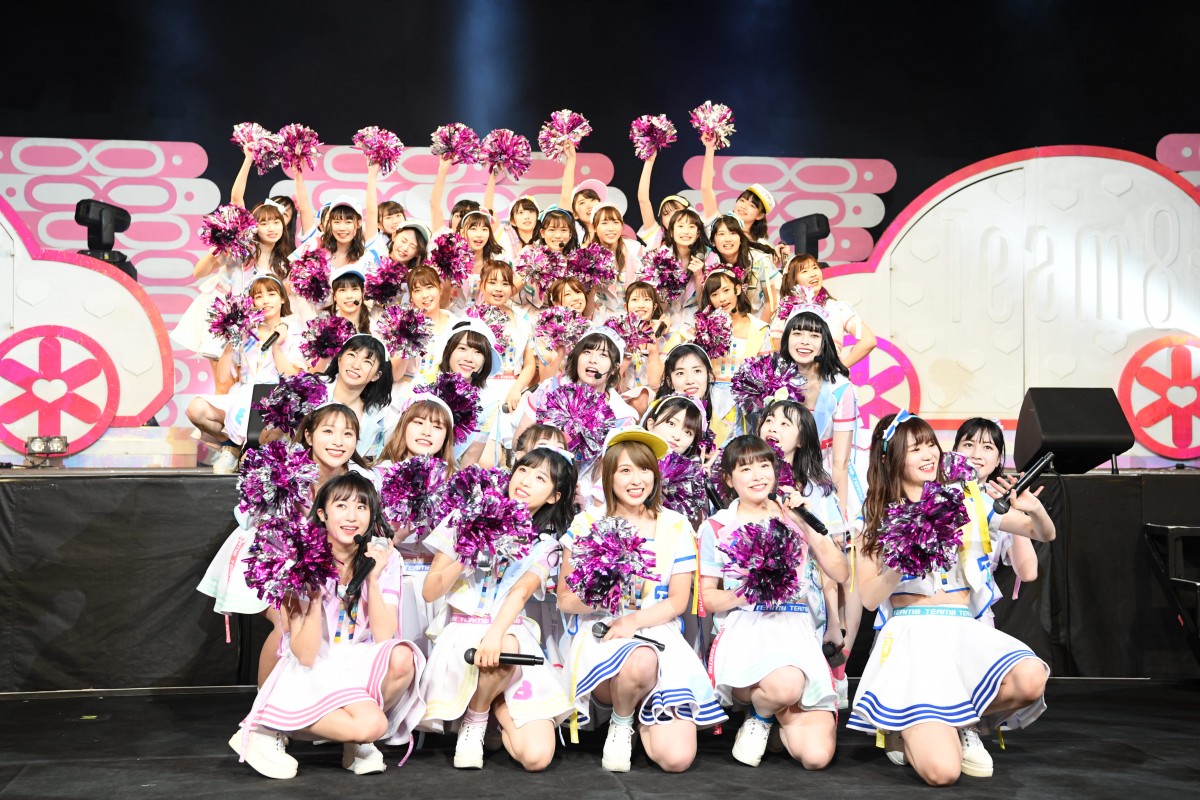 AKB48チーム8、富士山麓で結成5周年ライブ「これからも地道に、仲間を