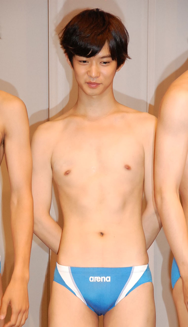 水球ヤンキース裸 画像・写真 | 中島裕翔＆山崎賢人ら“肉体美”生披露に黄色い歓声 7枚目 | ORICON NEWS