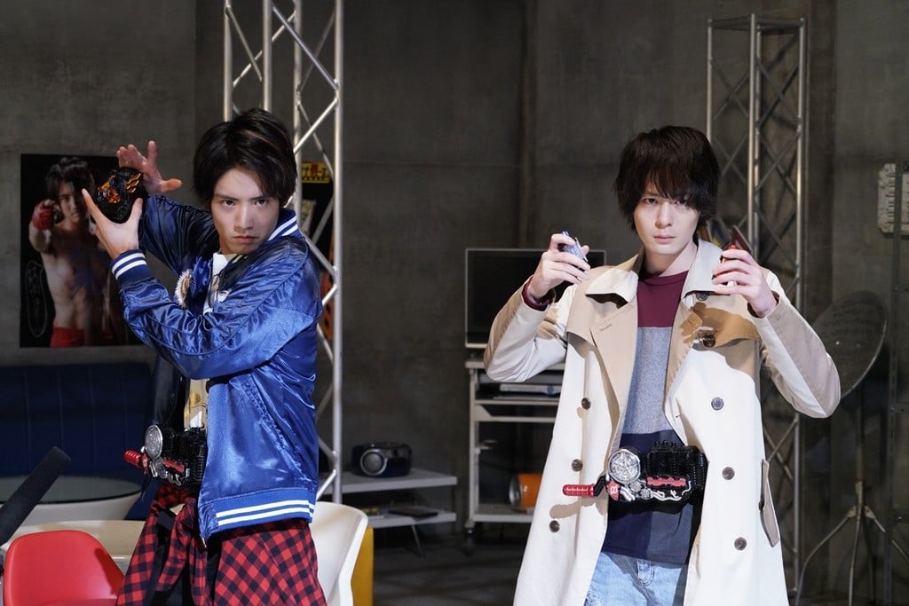 仮面ライダーグリス』犬飼貴丈らレギュラー陣が完全復活