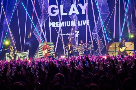 令和最初のライブで平成の名曲を連発したGLAY=『セブン-イレブン Premium Live GLAY HERITAGE 2019』より Photo by 田辺佳子 
