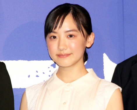 画像 写真 Aiko 芦田愛菜と8年ぶりコラボ シングル集 Aikoの詩 Cmで 3枚目 Oricon News