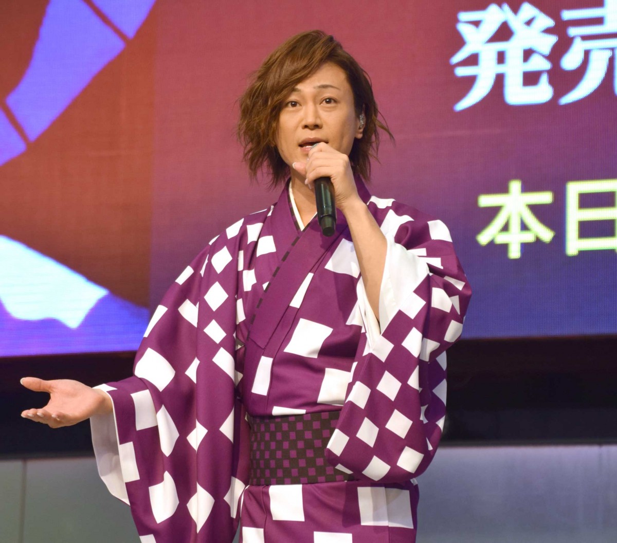 wV:̖ȃRNV9-vEŏ̑D-xLOCxgɏoȂX삫悵 (C)ORICON NewS inc. 