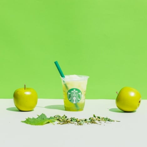 6月12日発売『ティバーナ フローズン ティー 香る煎茶 × グリーン アップル』 