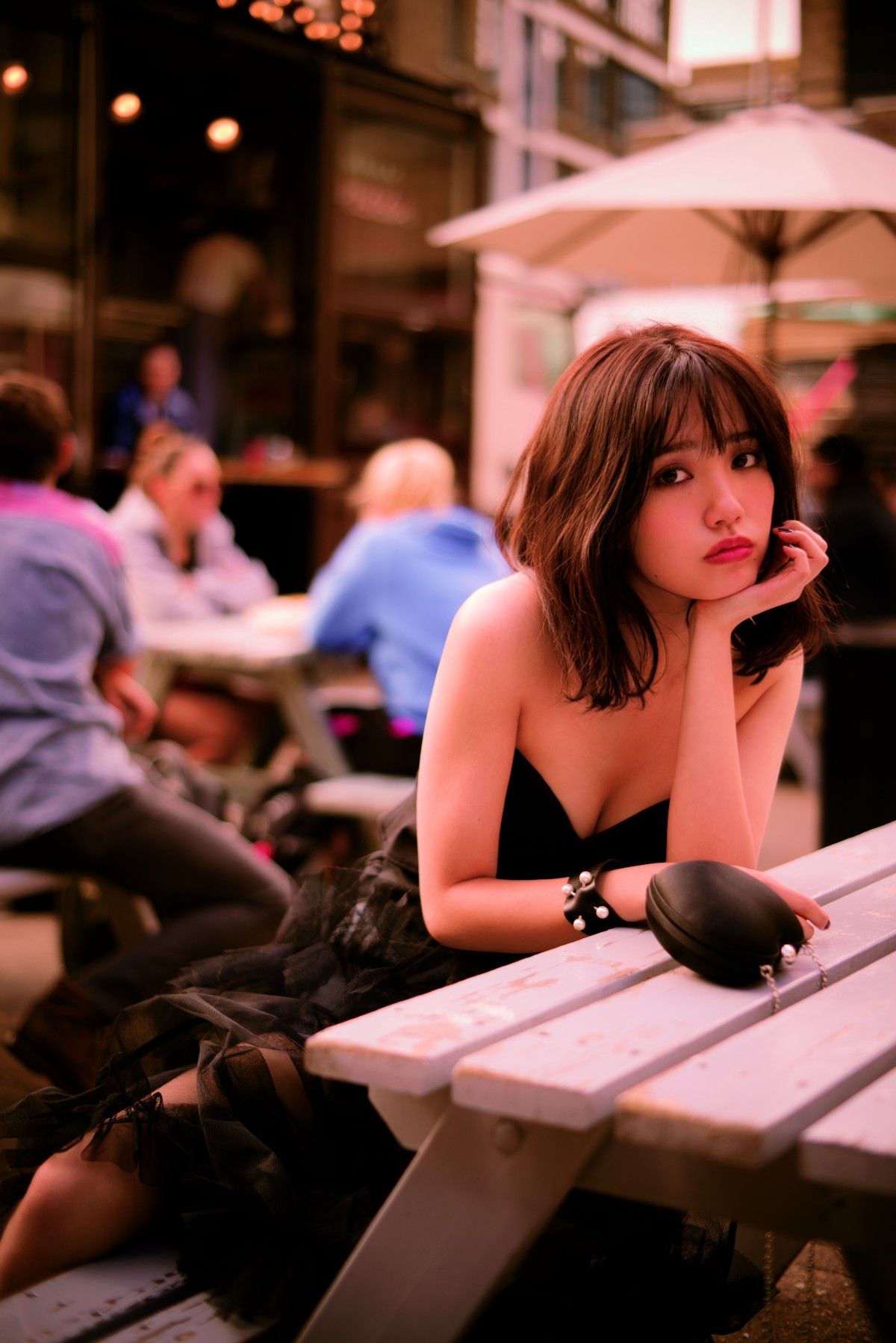 アイコラ 加藤玲奈 画像・写真 | AKB48・加藤玲奈、1st写真集で新境地開拓 オトナ衣装に挑戦も「思ったより布があった（笑）」 10枚目 | ORICON NEWS