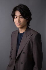 ���q��n�A�w�w�����[�����x�ŏ�����o�� �ē́w�������񂸃��u�x�����̋g�c�|���Y 