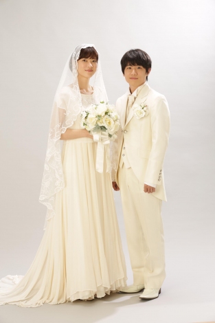 上野樹里 風間俊介 結婚写真を特別公開 監察医朝顔 物語は5年後へ Oricon News