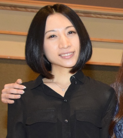 Kalafinaのhikaruが事務所退社を報告 10年間に感謝 一歩一歩進んでいく所存です Oricon News