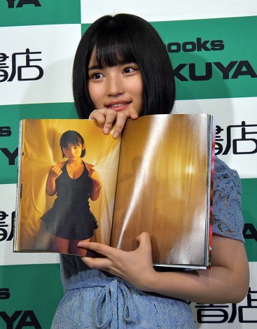 画像 写真 Akb48矢作萌夏 期待のセンター1st写真集が初登場2位 6枚目 Oricon News