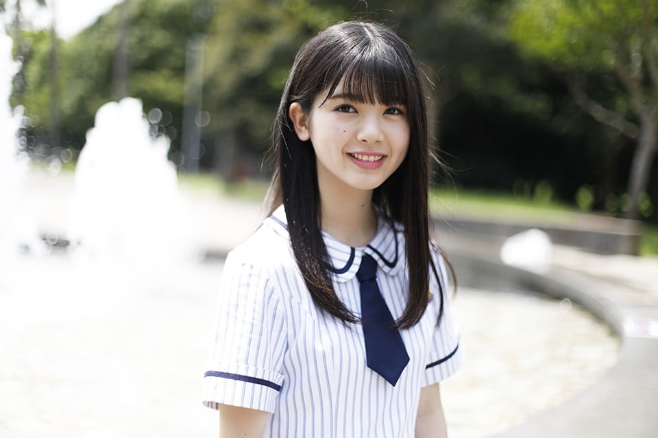 乃木坂46最年少・筒井あやめ、歴代制服衣装50着以上を着比べ