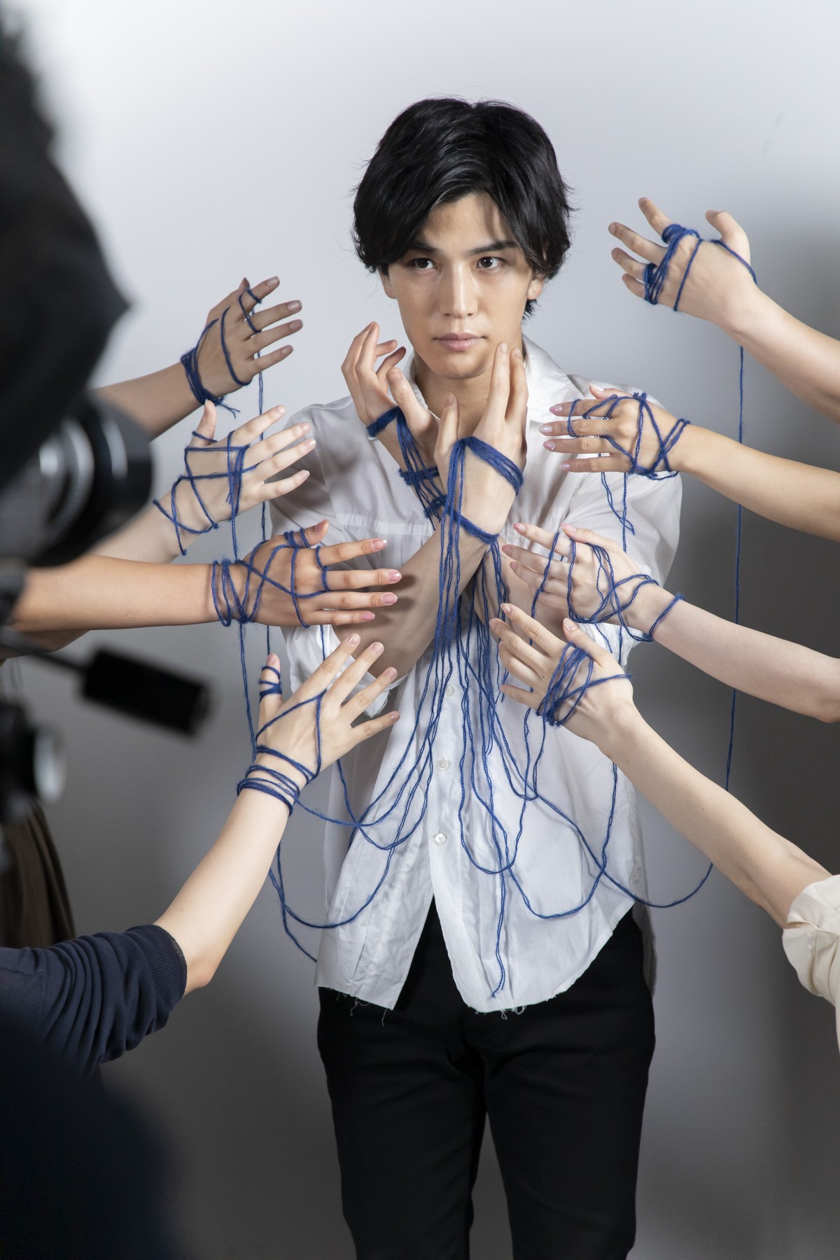 画像・写真 | 岩田剛典“異例のスピード”で写真集ヒット 2度目の