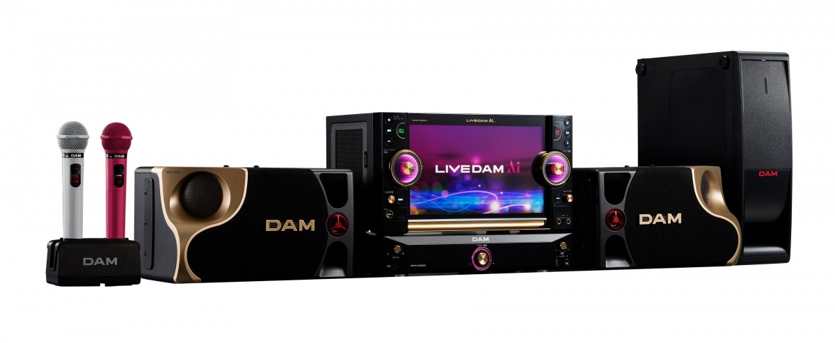 最新機種『LIVE DAM Ai』発売へ 業界初の音声認識機能