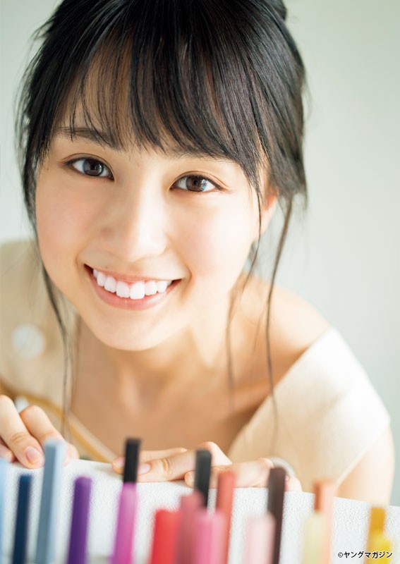 乃木坂46“話題沸騰の美人4期生”賀喜遥香、可憐な美脚で魅了