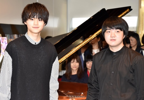 映画 蜜蜂と遠雷 風間塵のピアノ担当 藤田真央が生演奏 演じた鈴鹿央士も感嘆 Oricon News