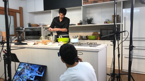 画像 写真 速水もこみち Youtubeで料理番組を開始 M Stable を オープン 腕前再び披露へ 3枚目 Oricon News