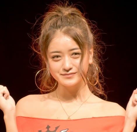 画像 写真 みちょぱ 真っ赤なランジェリー姿に エロかわいい 綺麗な体すぎる 1枚目 Oricon News