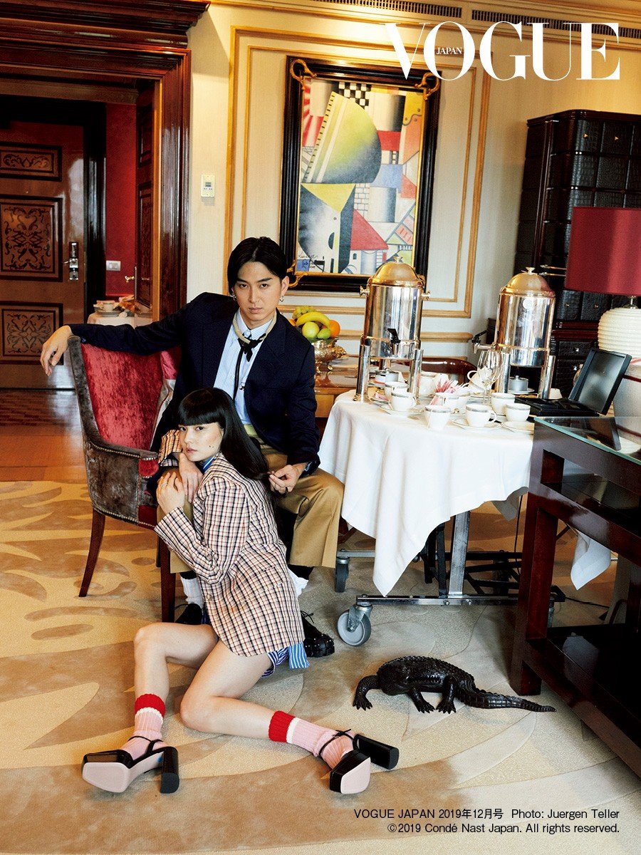 t@bVwVOGUE JAPANxɓoꂵcđ&Hv  Photo:Juergen Teller (C) 2019 Conde Nast Japan. All rights reserved. 